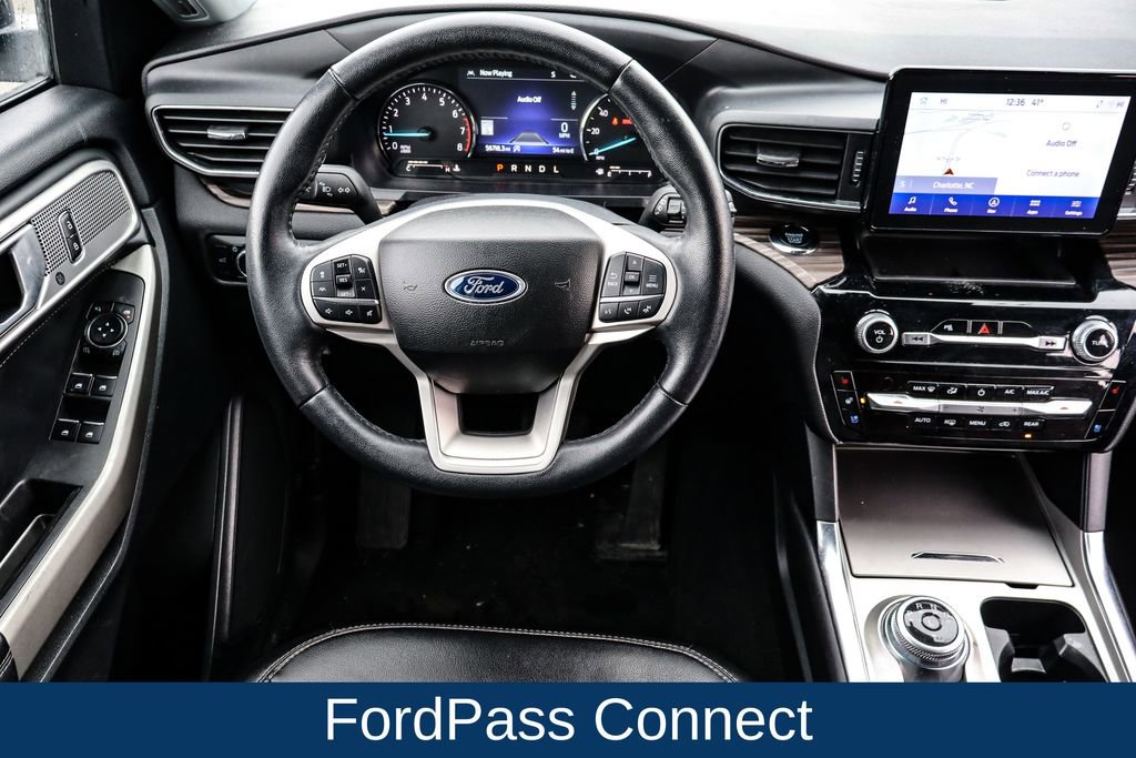 Used 2023 Ford Explorer Limited image 22