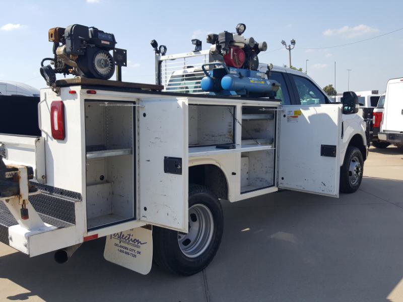 Used 2022 Ford F350 XL w/ Power Equipment Group image 10