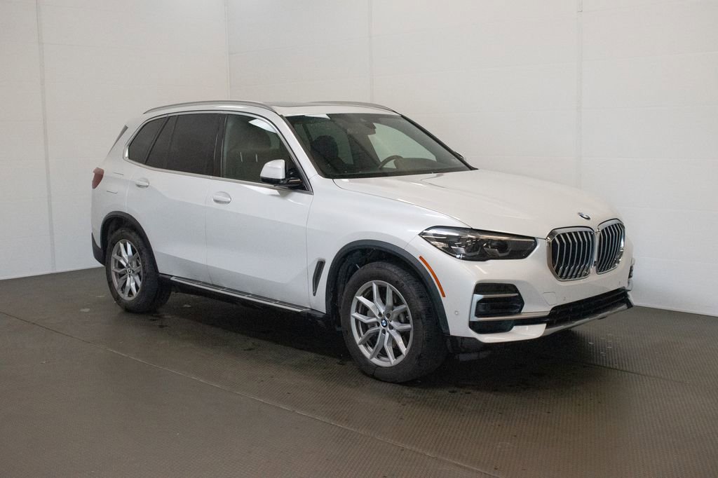 Certified 2022 BMW X5 xDrive40i w/ Premium Package