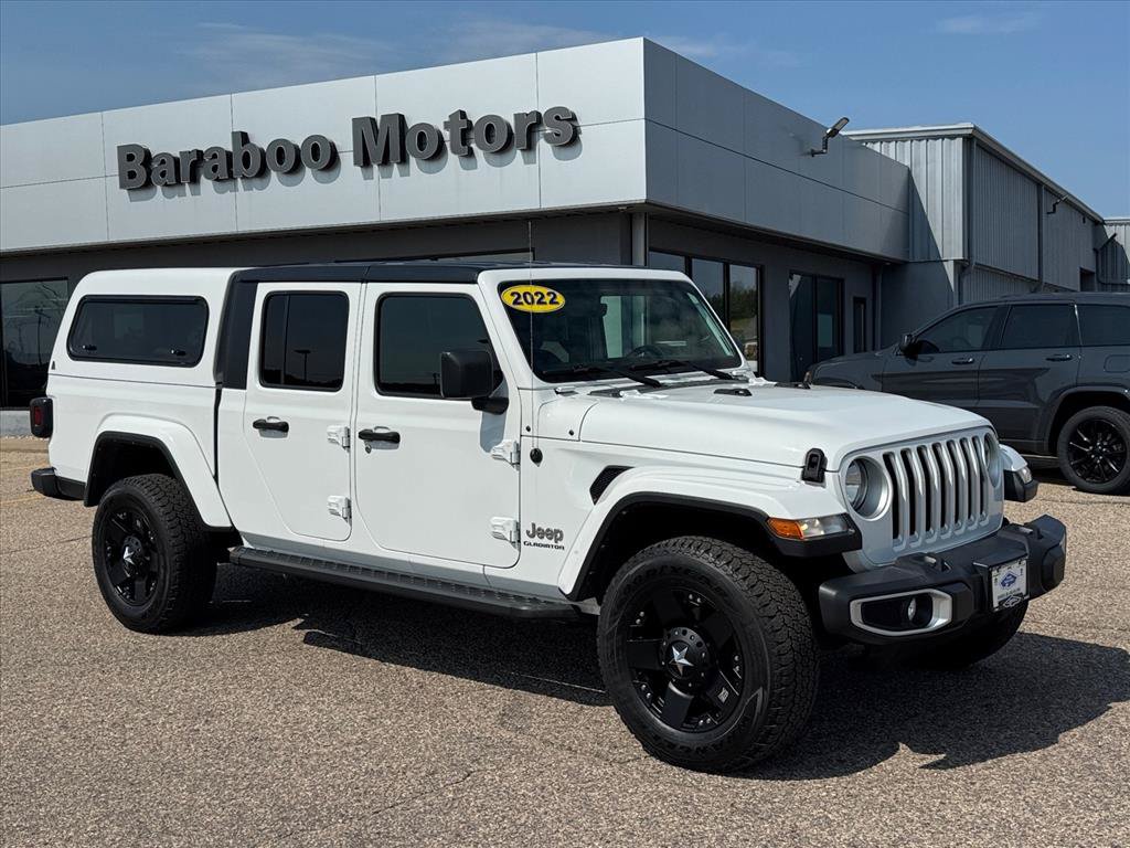 Used 2022 Jeep Gladiator Overland w/ Cold Weather Group AWD/4WD image 1