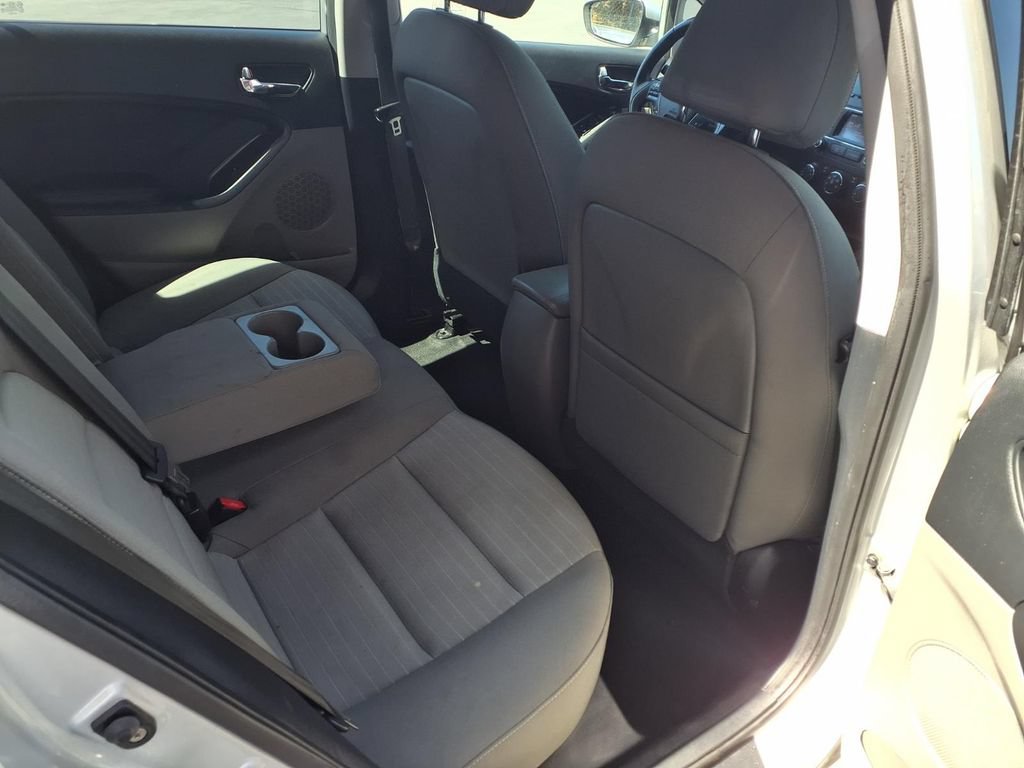 Used 2015 Kia Forte EX FWD image 20