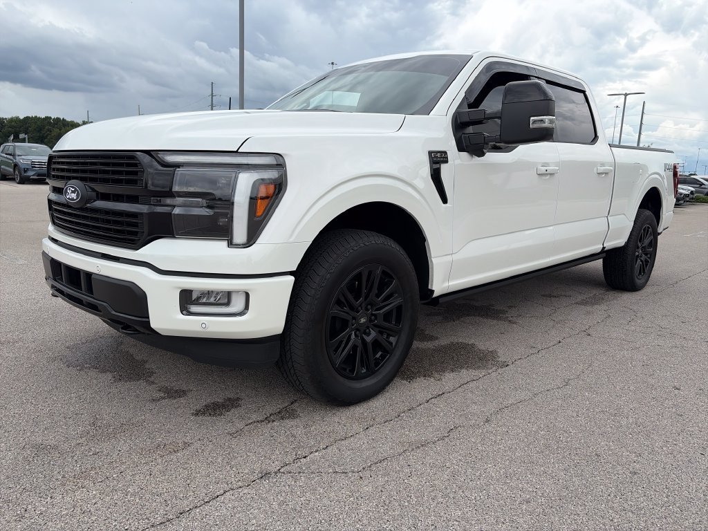Used 2025 Ford F150 Platinum w/ FX4 Off-Road Package AWD/4WD image 3