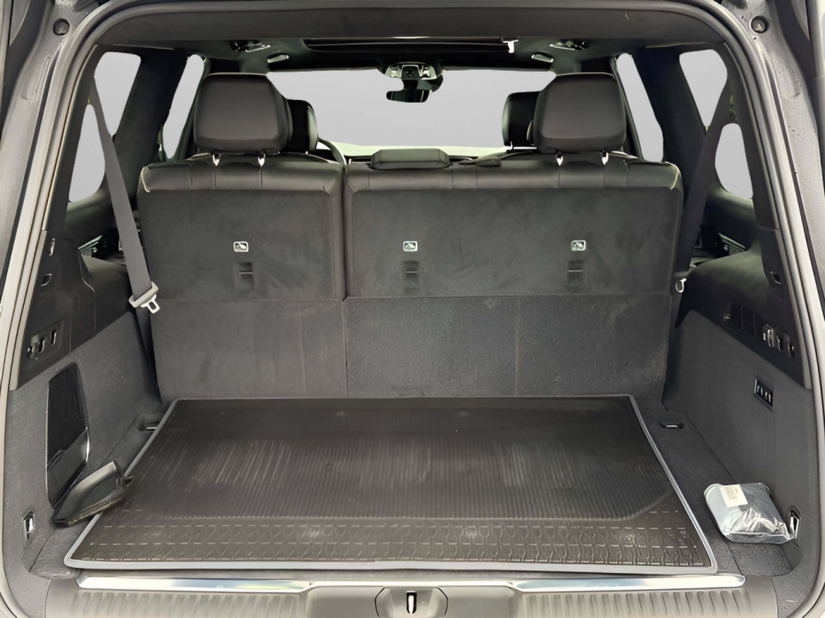 New 2026 Jeep Grand Wagoneer L Summit AWD/4WD image 9