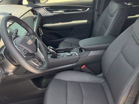 New 2026 Cadillac XT5 Premium Luxury w/ LPO, Floor Liner Package FWD image 21