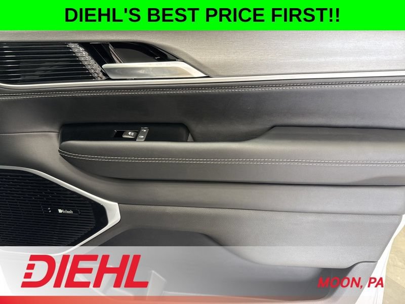 New 2026 Jeep Grand Wagoneer Limited w/ Premium Group II AWD/4WD image 18