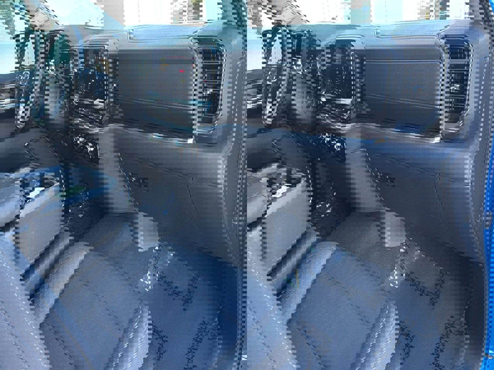 Used 2023 GMC Sierra 1500 Elevation image 11