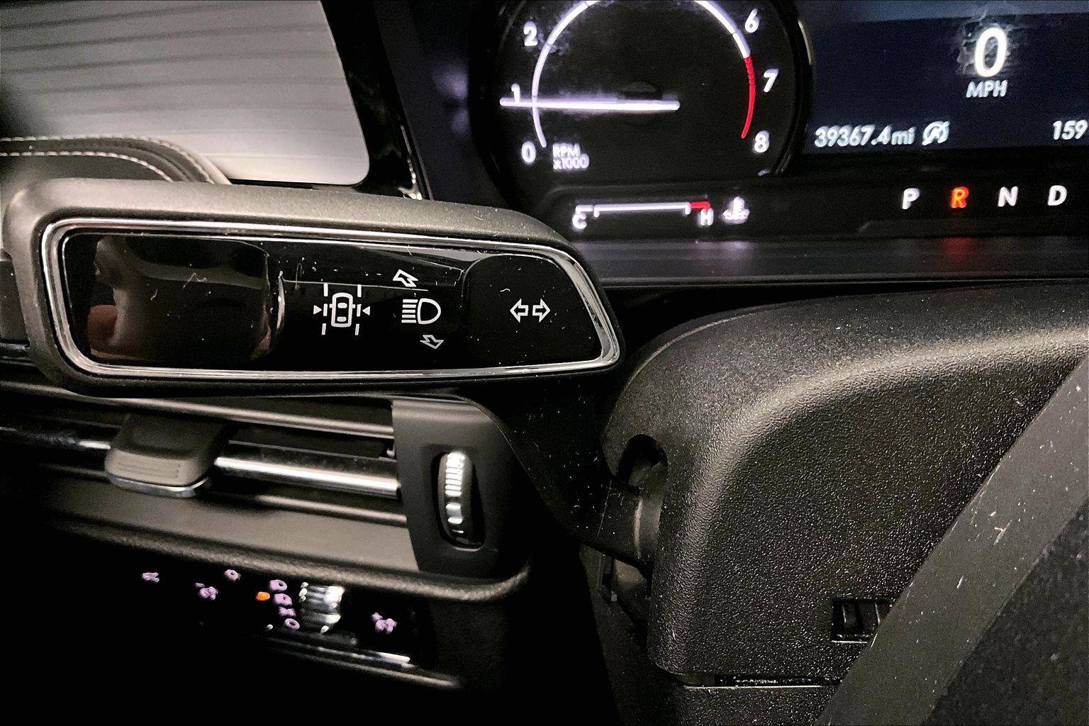 Used 2021 Lincoln Corsair AWD w/ Equipment Group 101A image 30