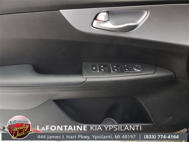 Used 2024 Kia Forte LXS image 8