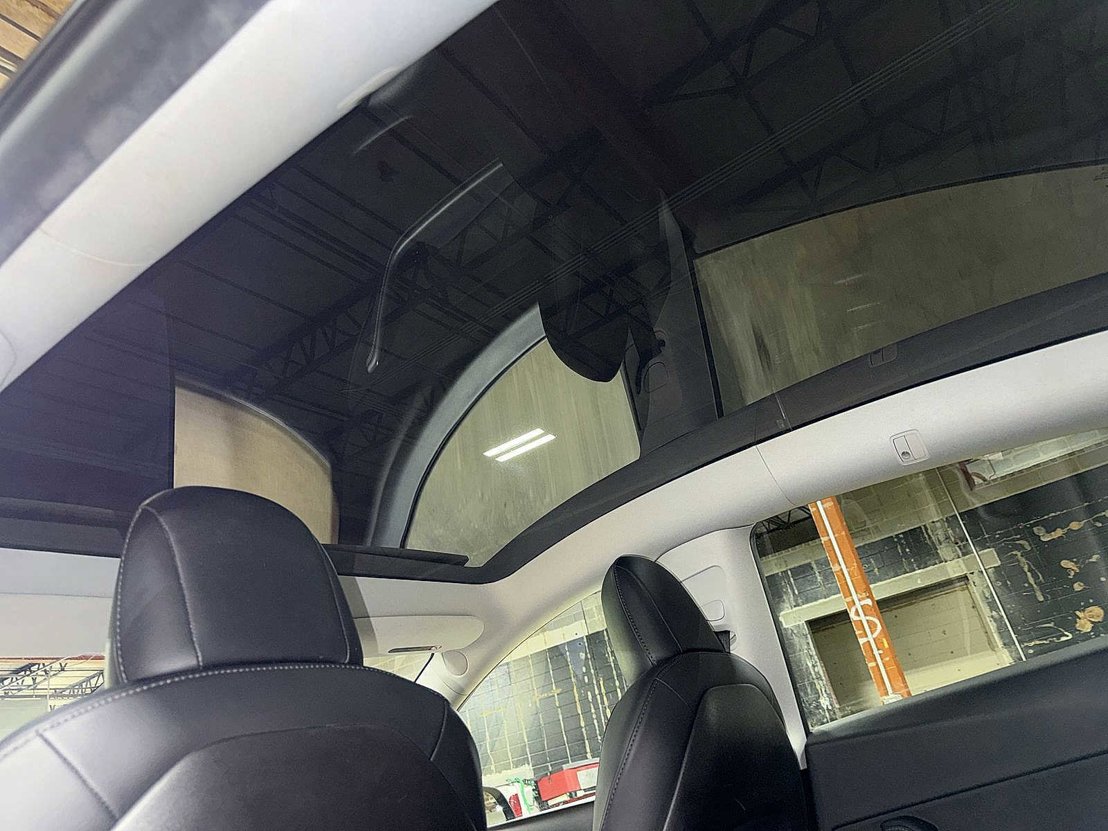 Used 2020 Tesla Model Y Long Range AWD/4WD image 25