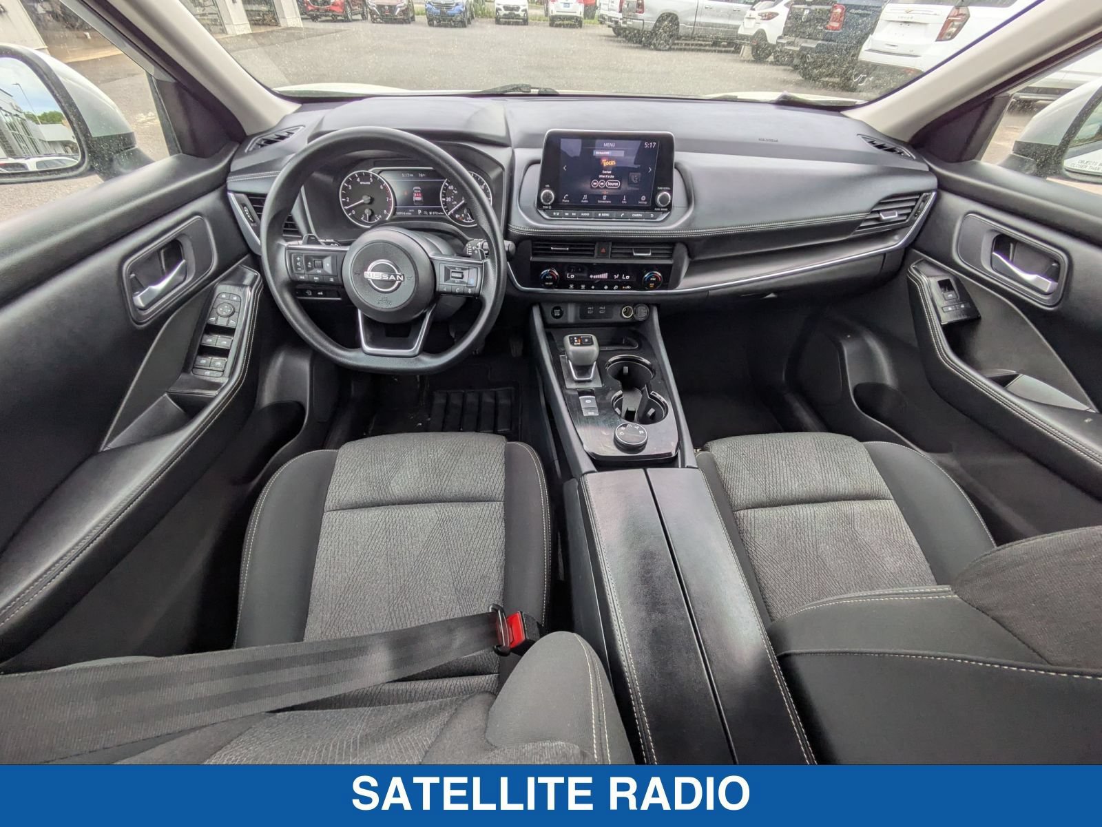 Used 2024 Nissan Rogue SV AWD/4WD image 31