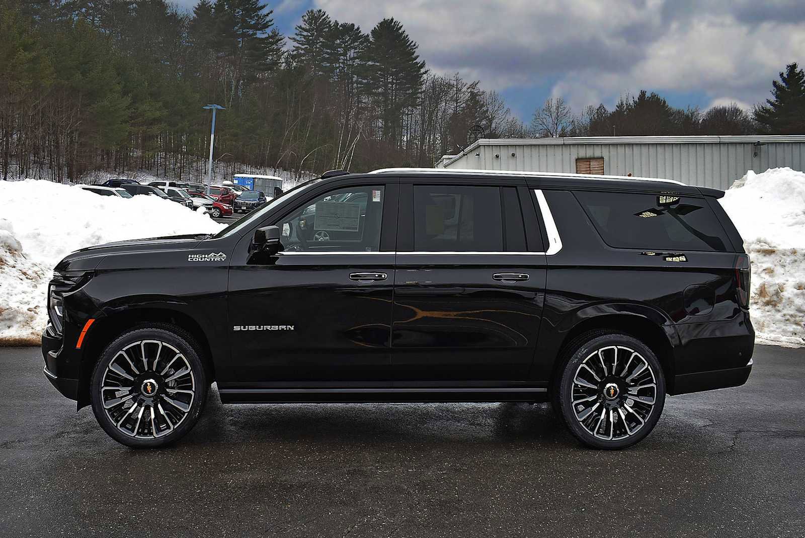 New 2026 Chevrolet Suburban High Country image 4