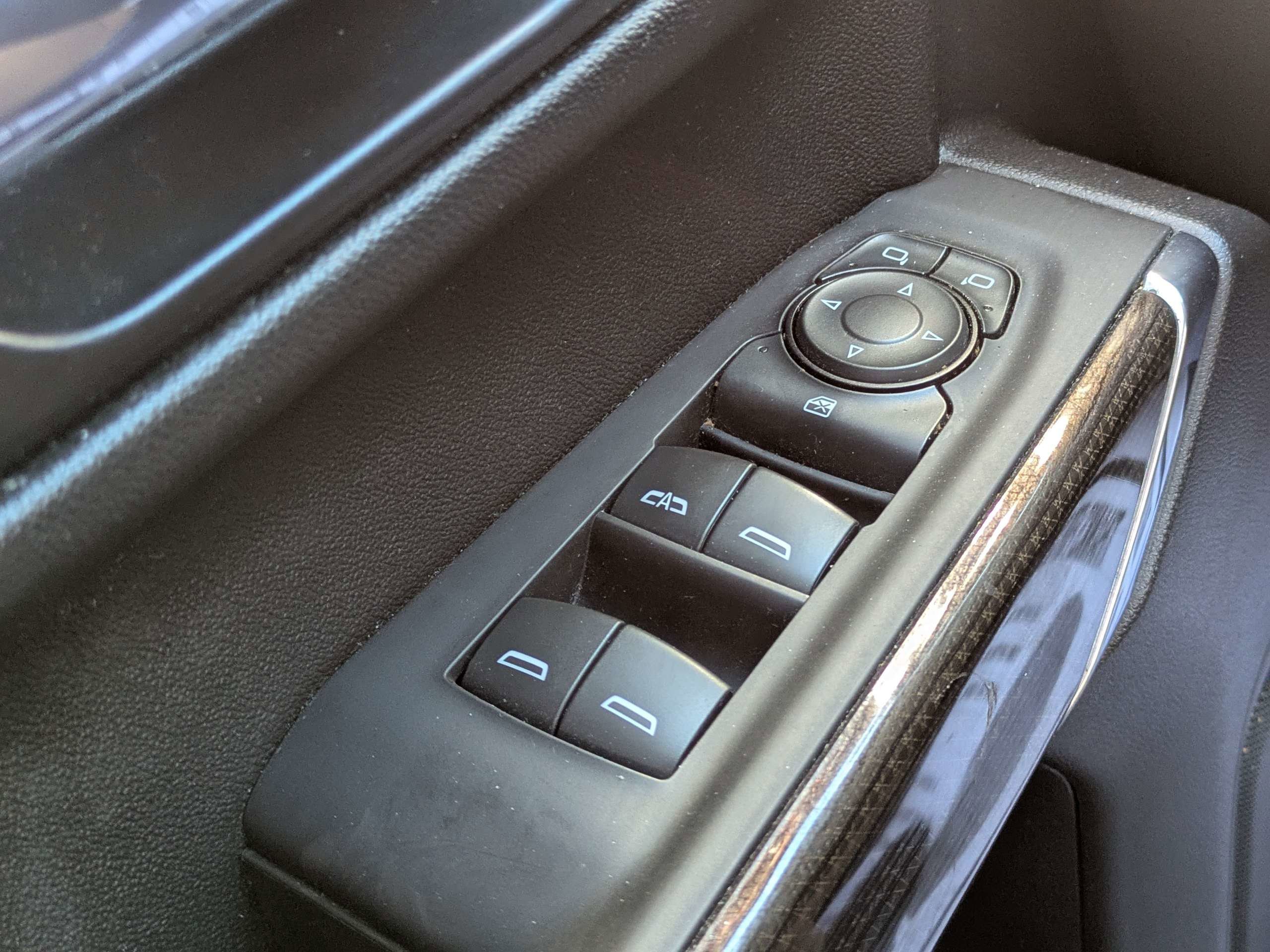 Used 2022 Chevrolet Silverado 1500 LT Trail Boss w/ Convenience Package II image 23