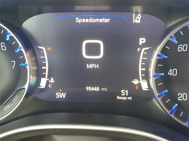 Used 2019 Chrysler Pacifica Touring-L w/ Advanced Safetytec Group image 21