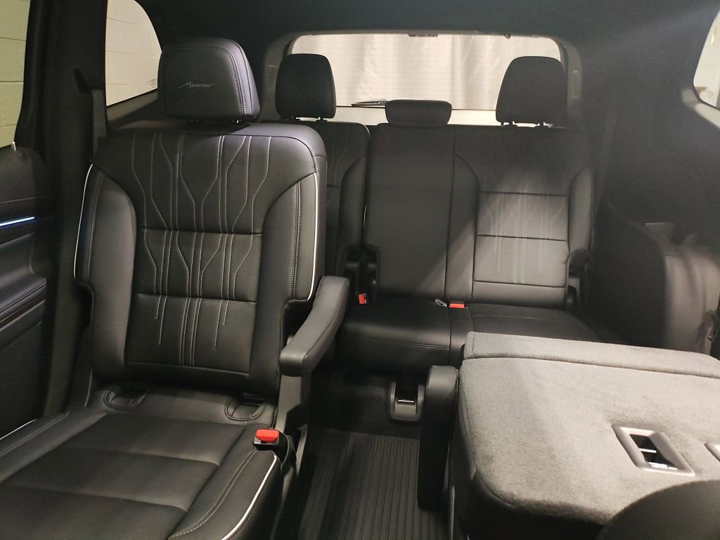 New 2026 Buick Enclave Avenir w/ Super Cruise Package image 30