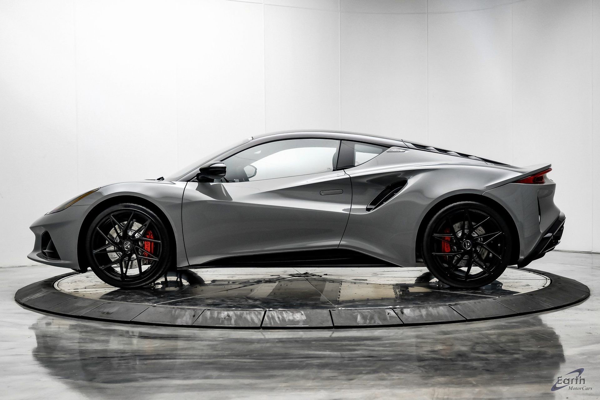 New 2026 Lotus Emira V6 SE Sport image 8