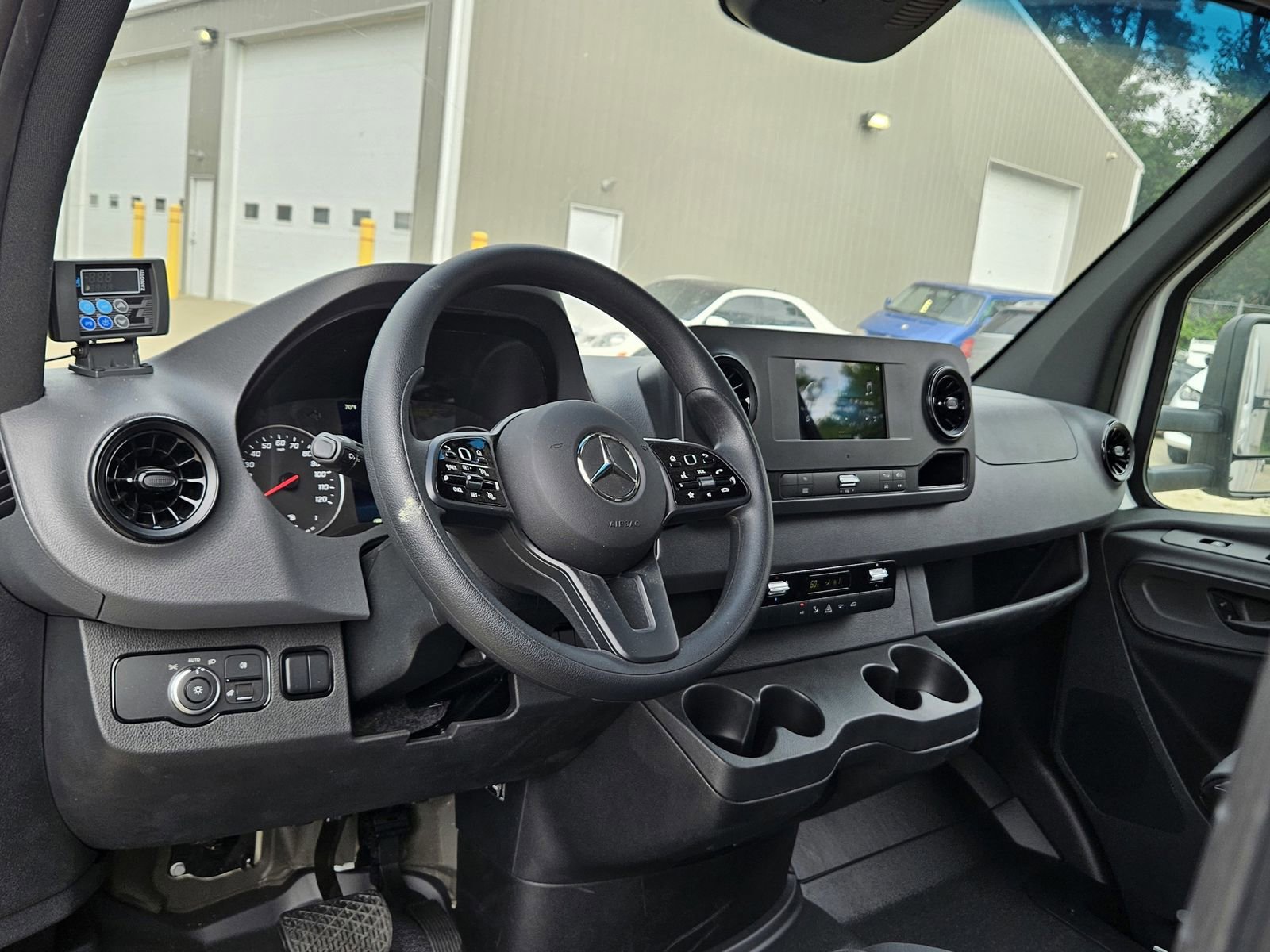 Used 2023 Mercedes-Benz Sprinter 3500 image 14