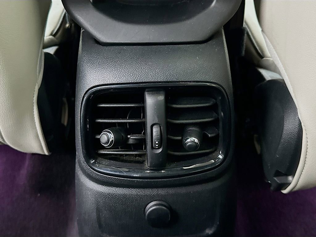 Used 2018 MINI Cooper Countryman SE w/ Premium Package image 26