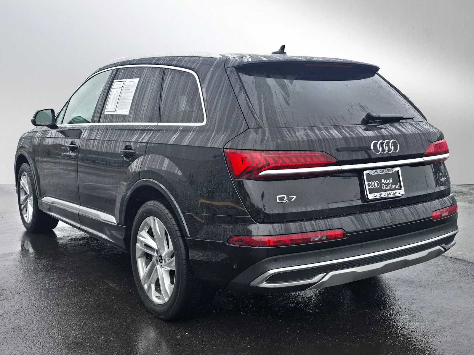 Used 2024 Audi Q7 Premium Plus image 5