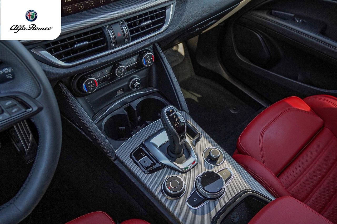 New 2025 Alfa Romeo Stelvio Sprint w/ Veloce Package image 14