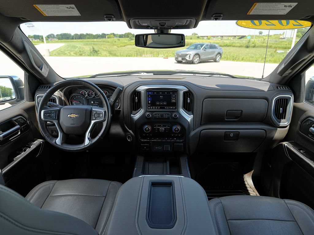 Used 2020 Chevrolet Silverado 1500 LTZ w/ LTZ Plus Package AWD/4WD image 30