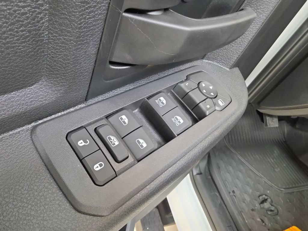 New 2026 RAM 3500 Tradesman AWD/4WD image 16