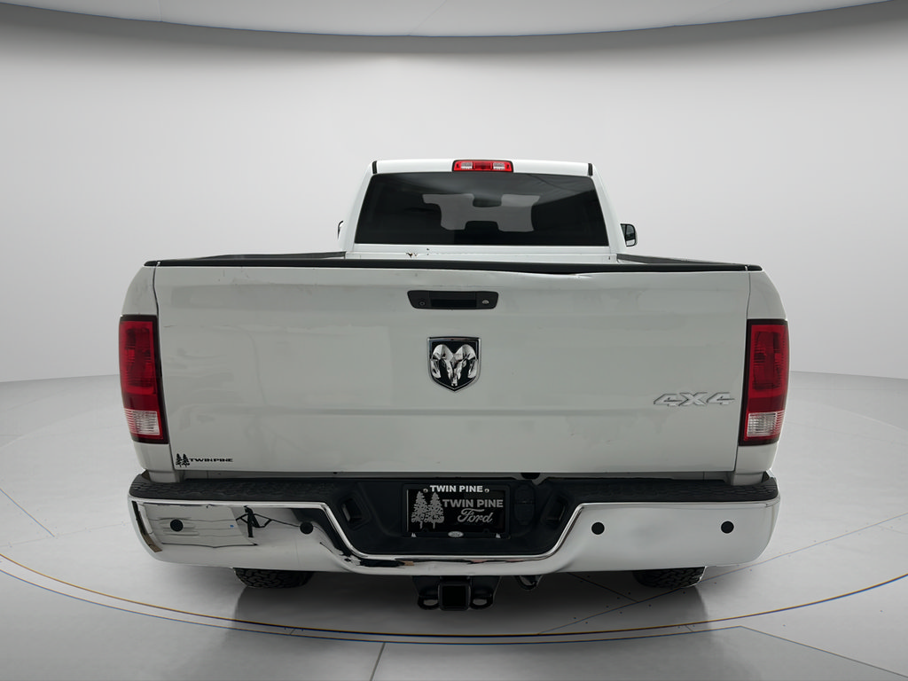 Used 2017 RAM 3500 Tradesman w/ Chrome Appearance Group AWD/4WD image 6