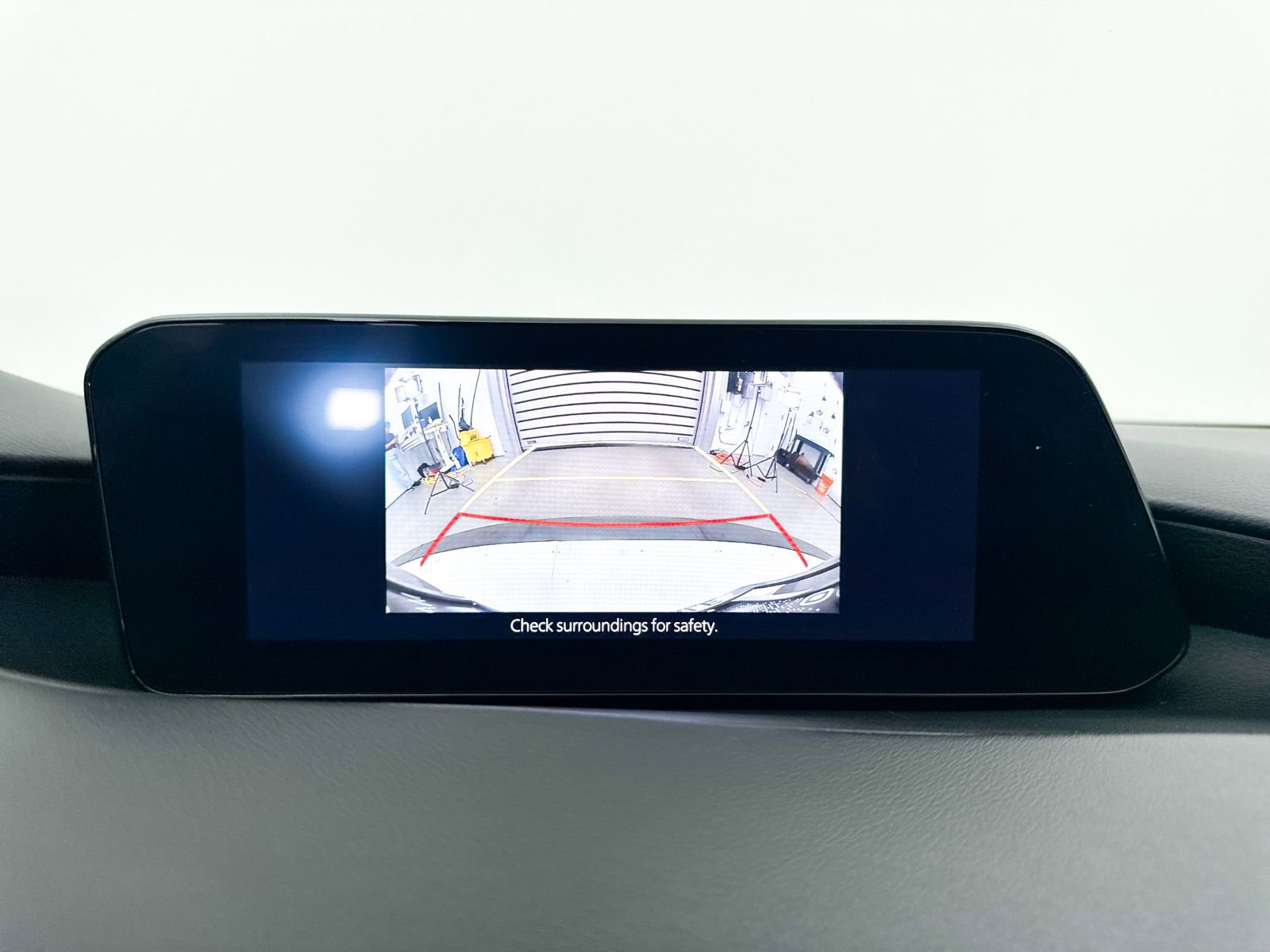 Used 2023 MAZDA MAZDA3 s image 24