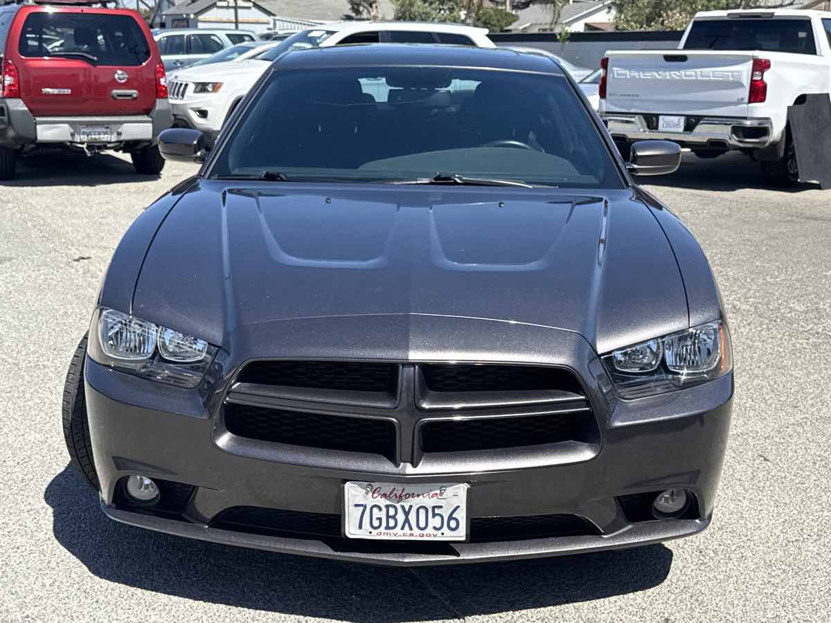 Used 2014 Dodge Charger SXT RWD image 5