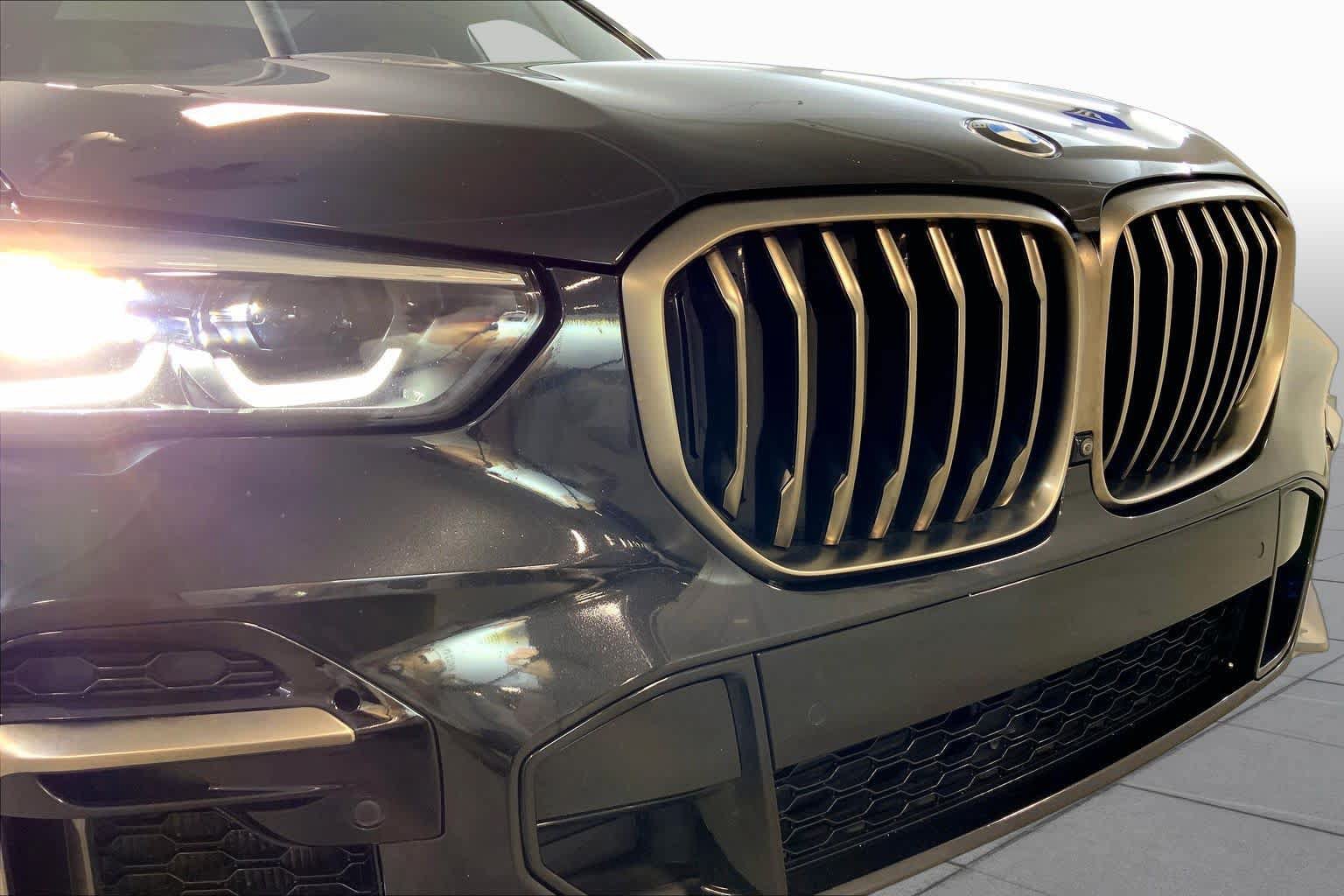 Used 2022 BMW X5 M50i w/ Premium Package AWD/4WD image 32