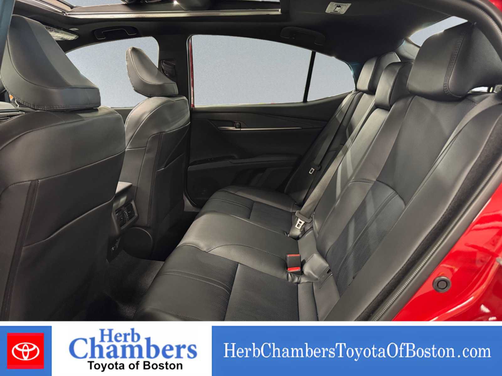 New 2026 Toyota Camry XSE w/ Premium Package AWD/4WD image 18