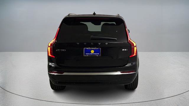 New 2026 Volvo XC90 B5 Plus AWD/4WD image 6