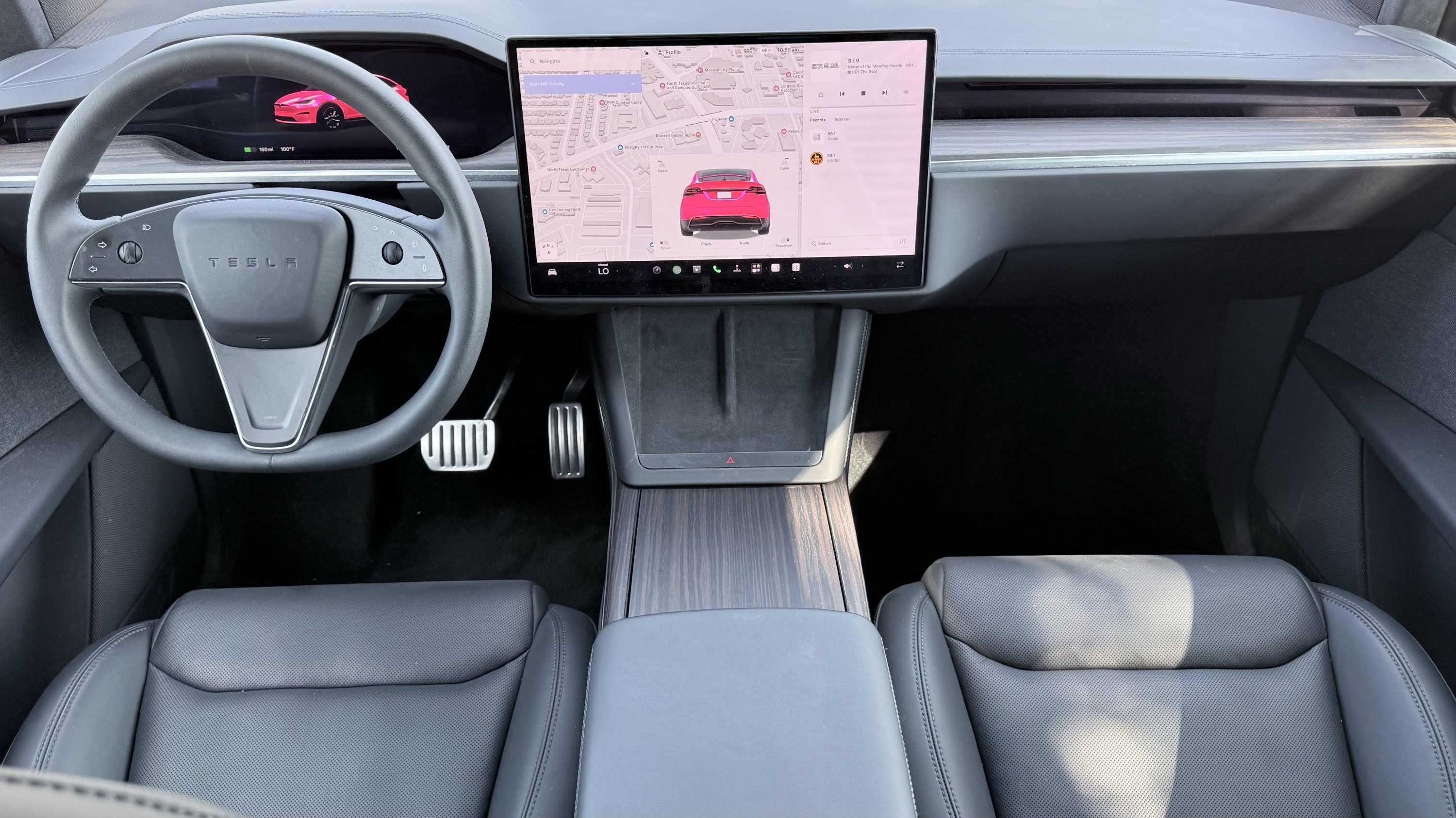 Used 2024 Tesla Model X AWD/4WD image 4