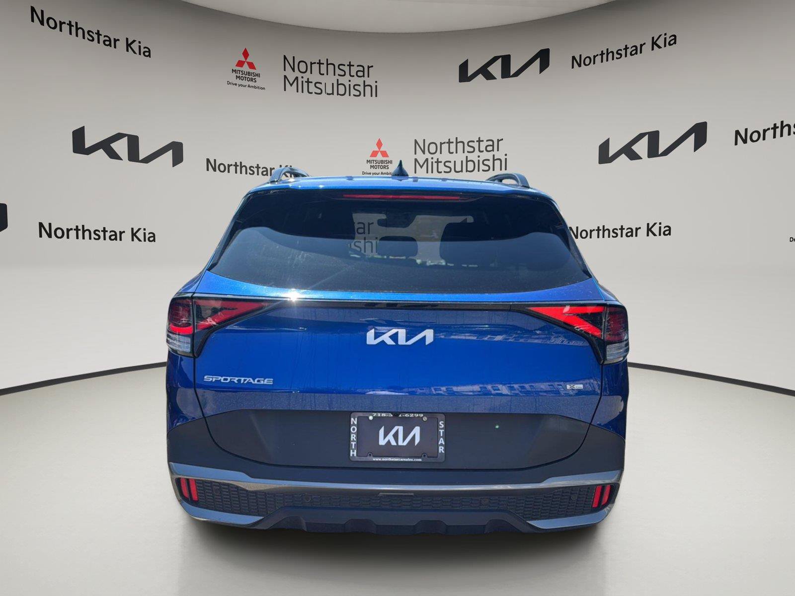 Used 2023 Kia Sportage X-Line w/ X-Line Premium Package AWD/4WD image 5