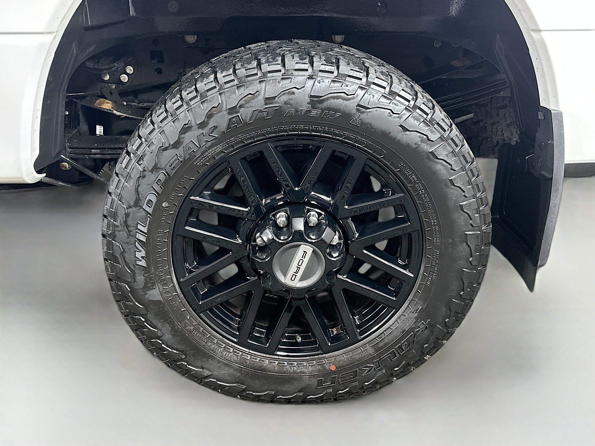 Used 2022 Ford F250 Lariat w/ Black Appearance Package image 30