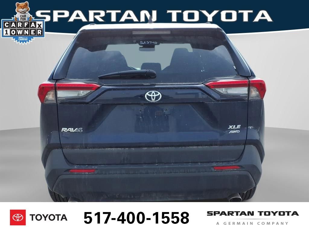 Used 2025 Toyota RAV4 XLE image 8