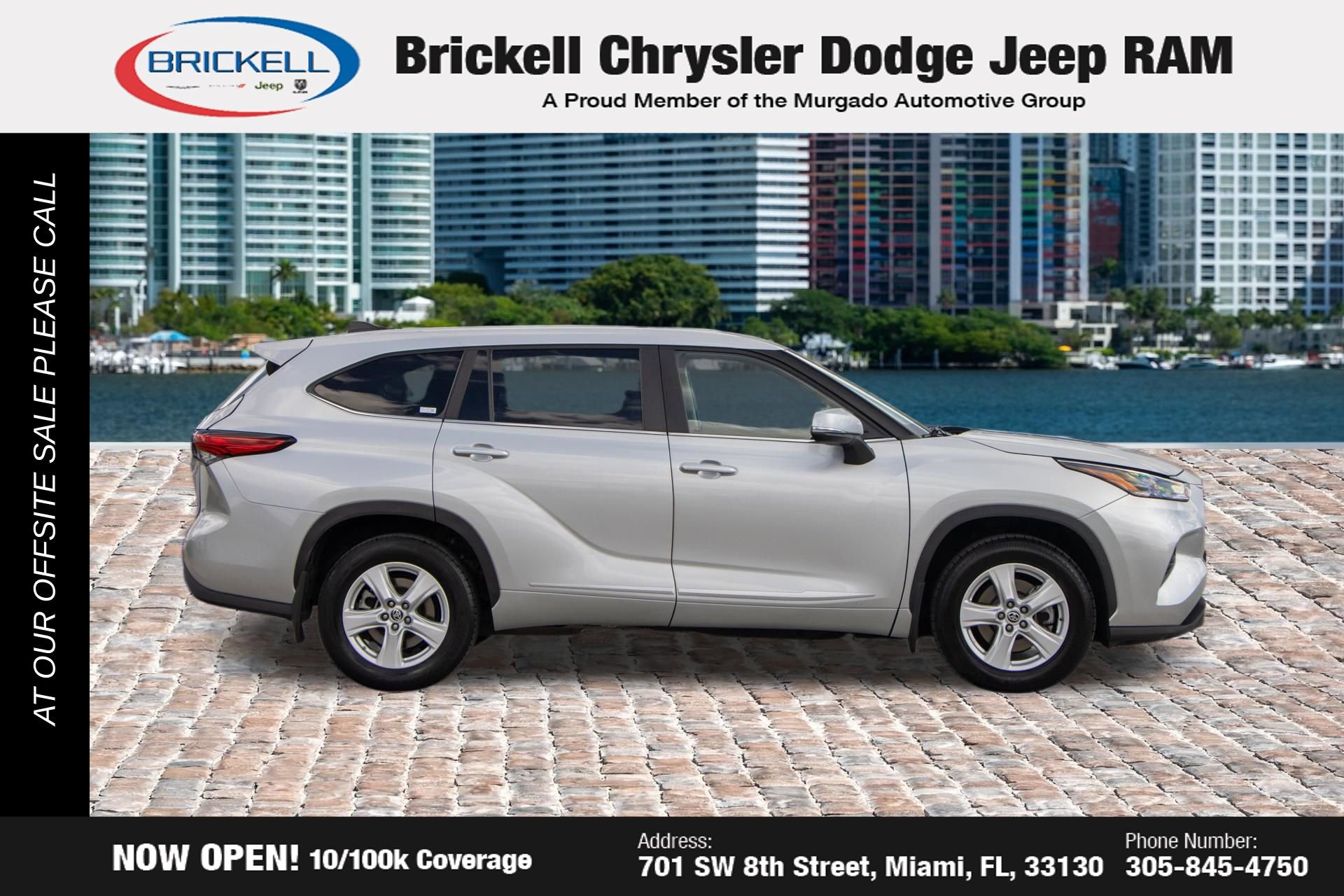 Used 2023 Toyota Highlander LE FWD image 4