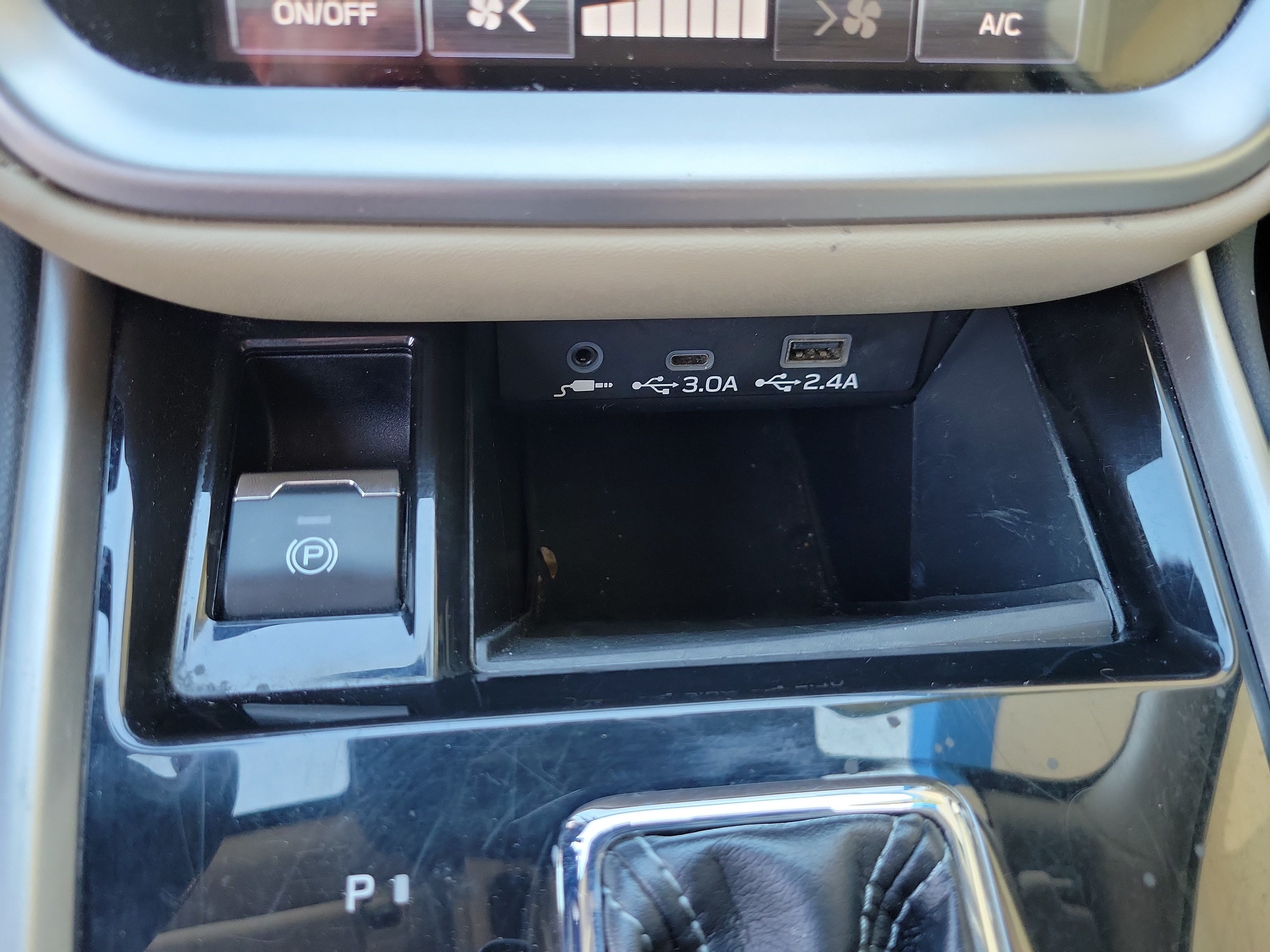 Used 2024 Subaru Legacy Limited AWD/4WD image 17