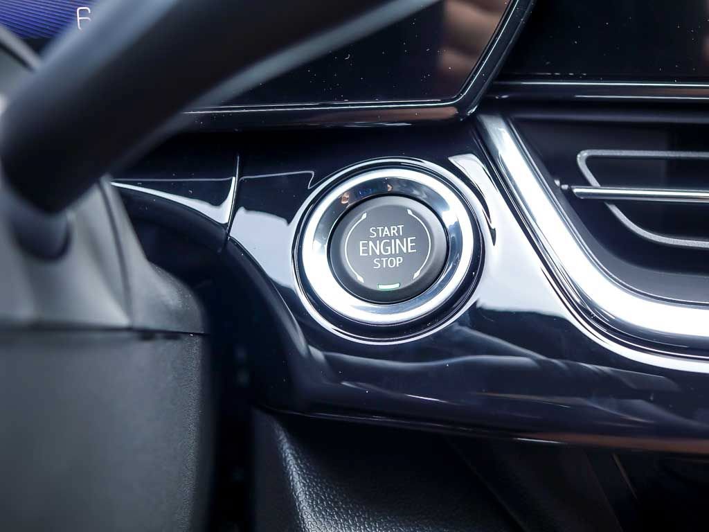 New 2026 Chevrolet Trax RS w/ Driver Confidence Package FWD image 20