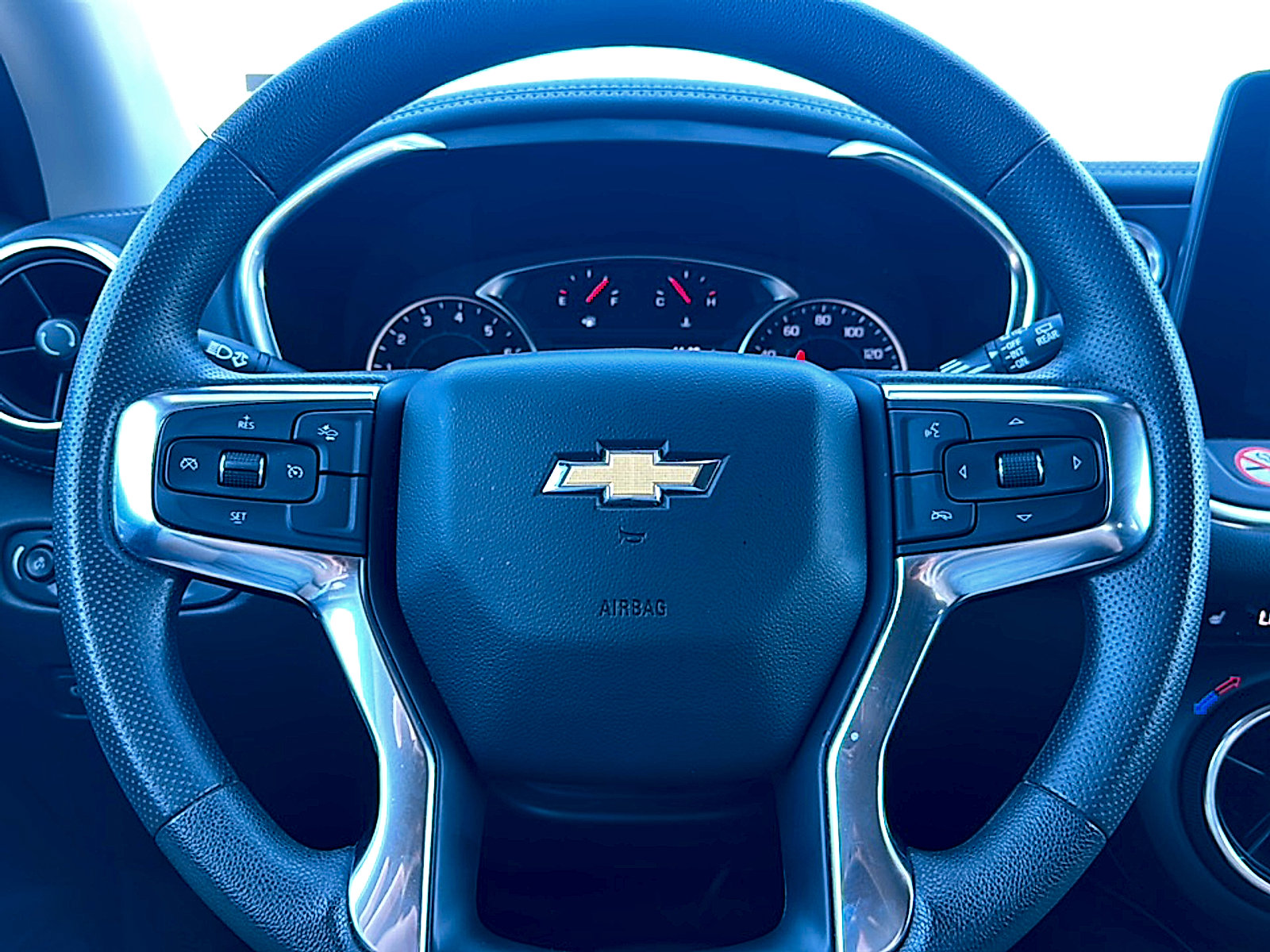 Used 2025 Chevrolet Blazer LT image 27