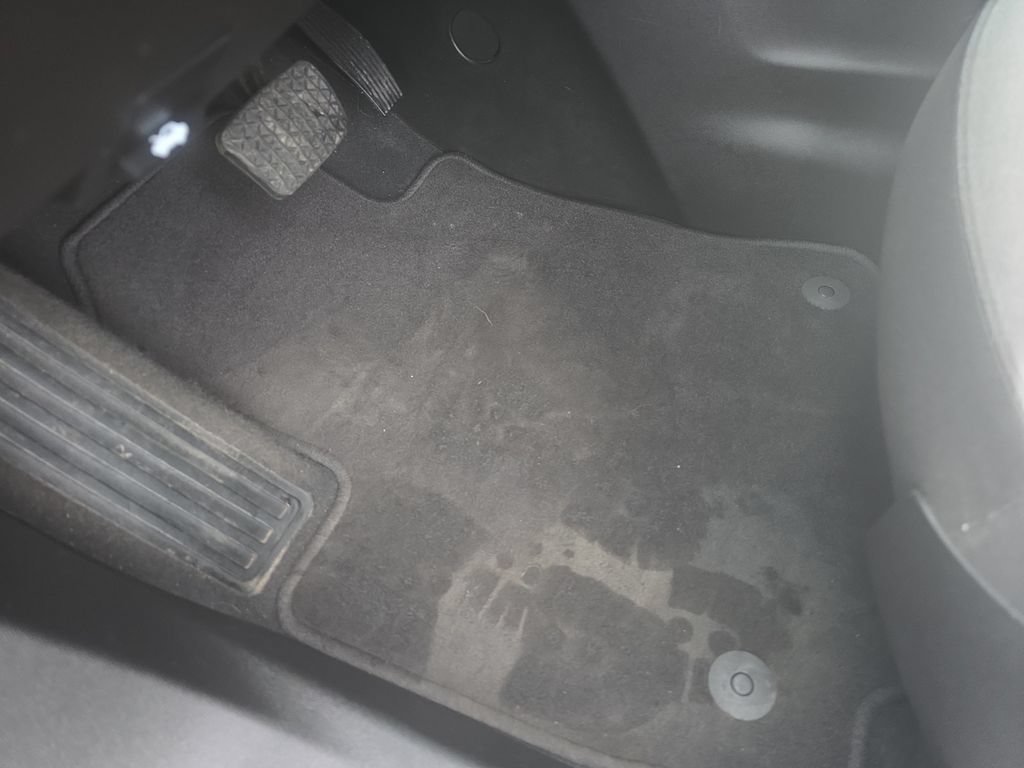 Used 2022 Chevrolet Equinox LT FWD image 16