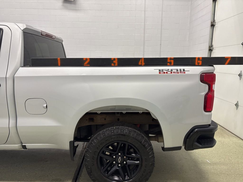 Used 2020 Chevrolet Silverado 1500 LT Trail Boss w/ Convenience Package image 10