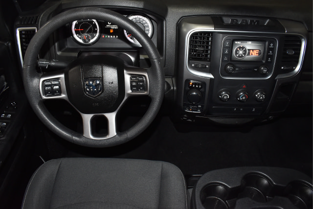 Used 2022 RAM 1500 Warlock AWD/4WD image 23