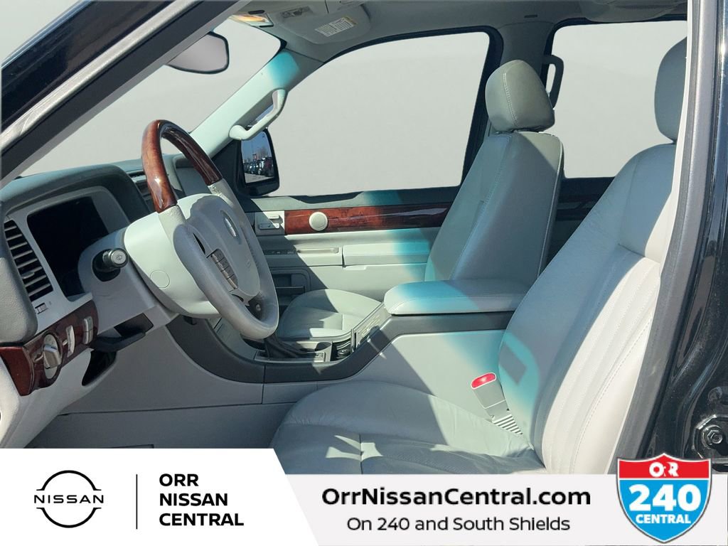 Used 2005 Lincoln Aviator AWD image 18