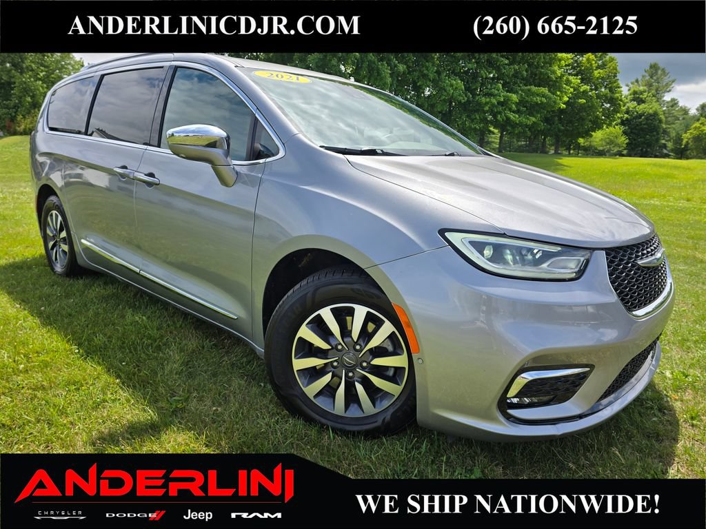 Used 2021 Chrysler Pacifica Limited w/ Premium & Safety Sphere Group