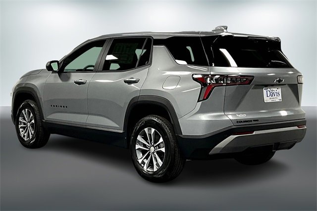 New 2026 Chevrolet Equinox LT w/ Convenience Package II image 3