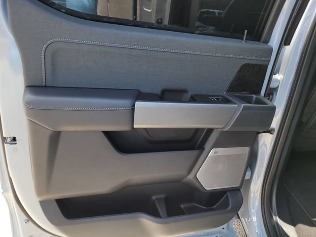 Used 2026 Ford F250 Lariat AWD/4WD image 12