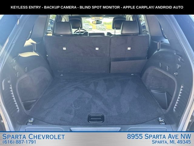 Used 2019 Jeep Grand Cherokee Altitude AWD/4WD image 30