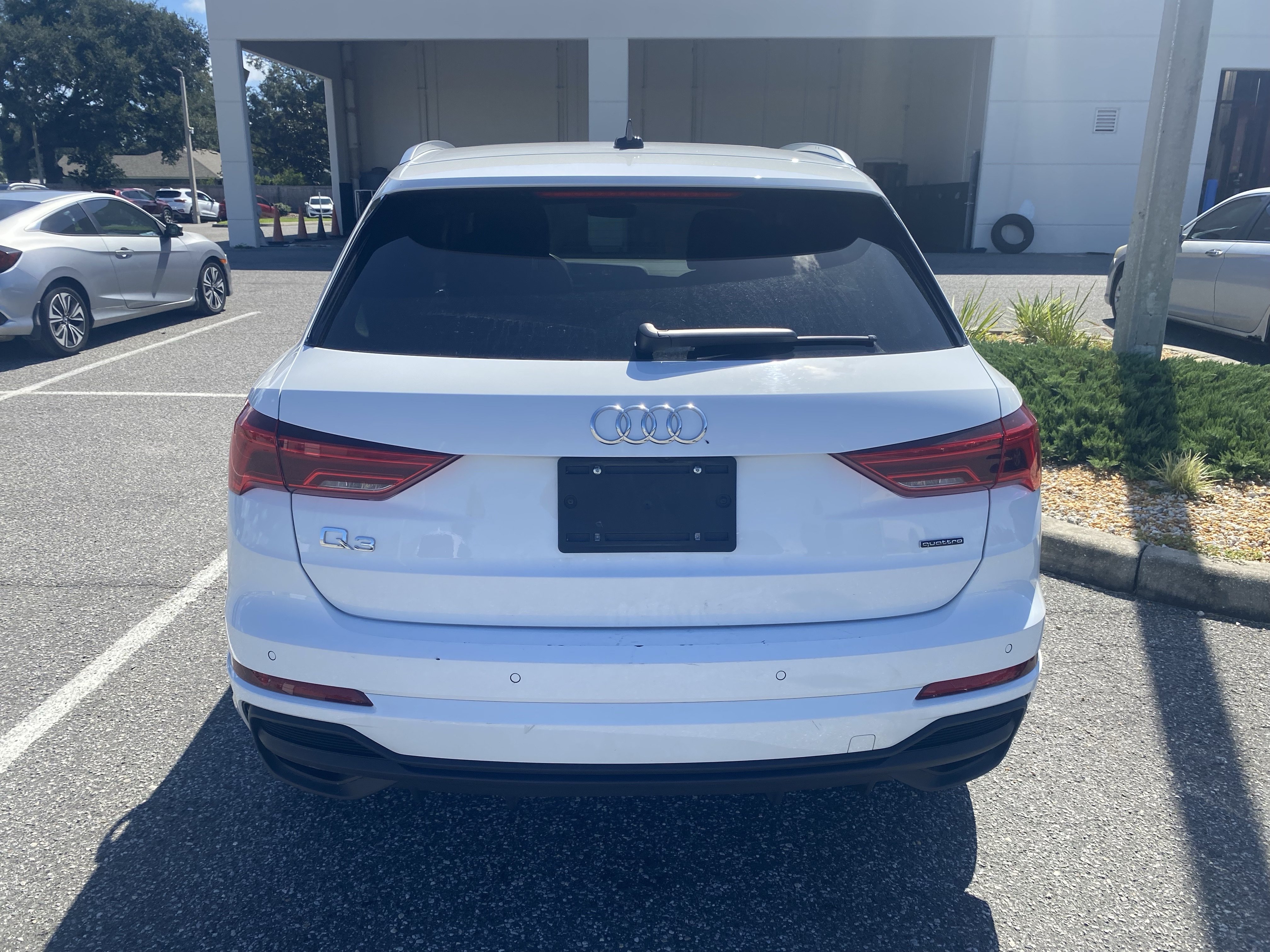 Used 2025 Audi Q3 2.0T Premium AWD/4WD image 19