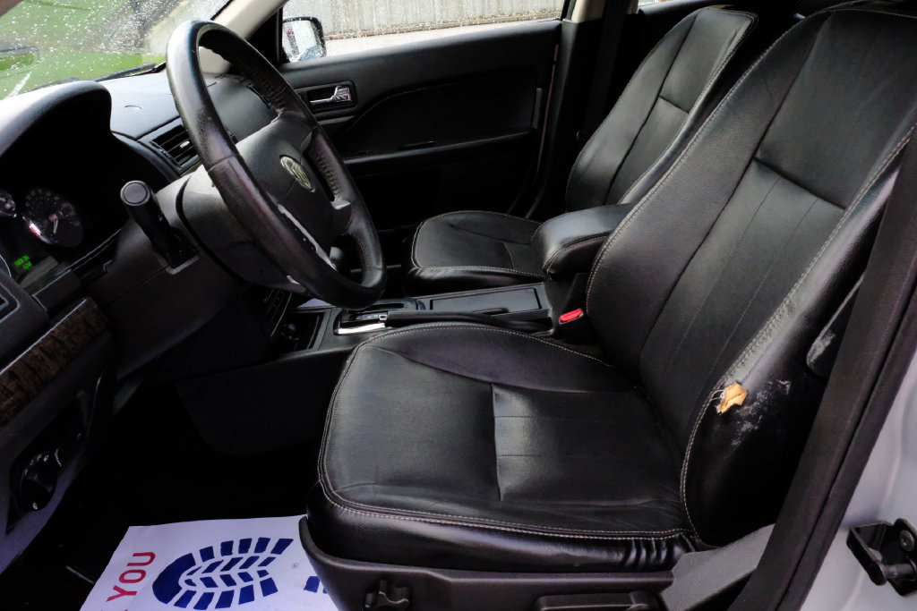 Used 2006 Mercury Milan Premier FWD image 11