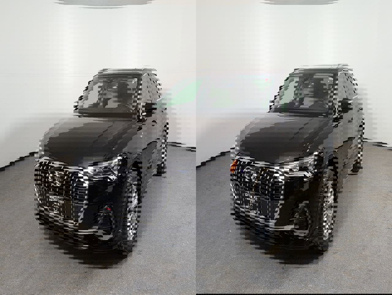 Used 2024 Audi Q3 2.0T Premium Plus image 25